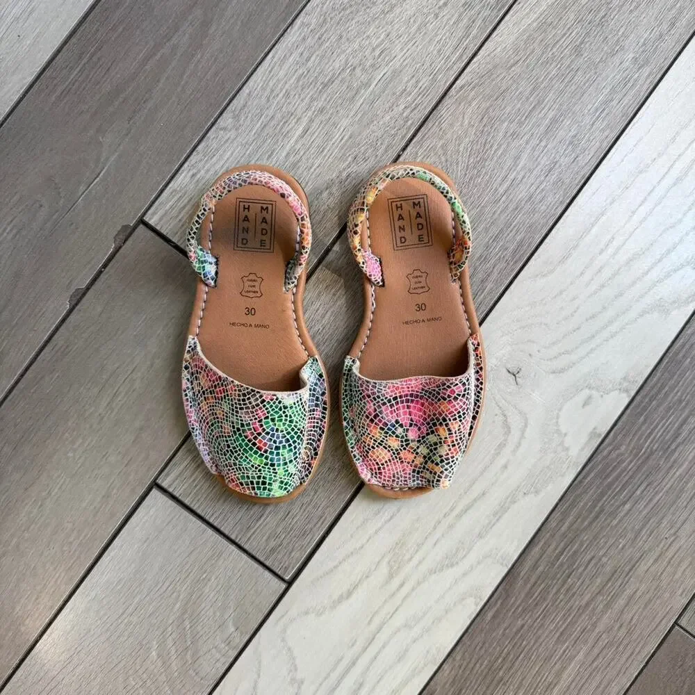 Handmade the brand colorful flat
